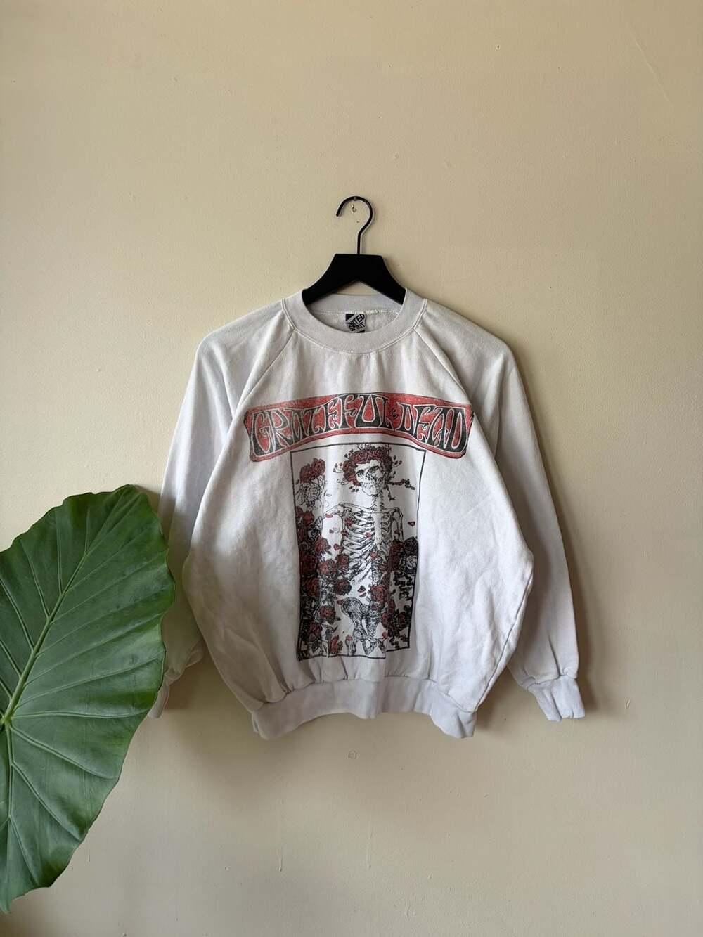 Vintage 90s Grateful Dead Skeleton Roses Vintage White Sweatshirt